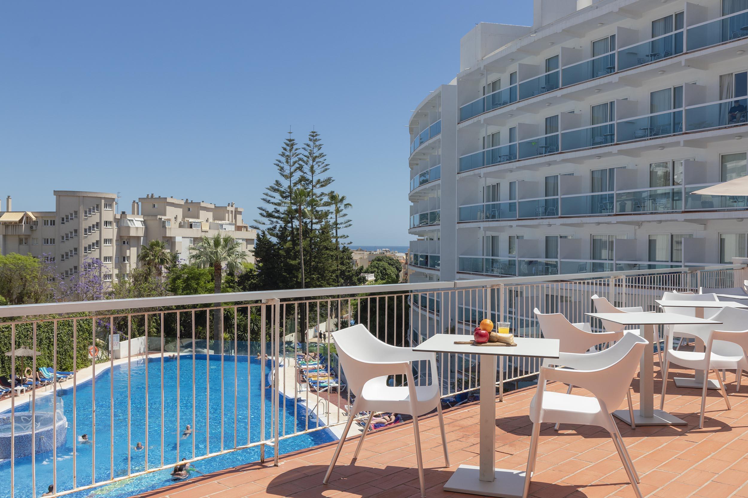 Hotel Palia Las Palomas Torremolinos Exterior photo