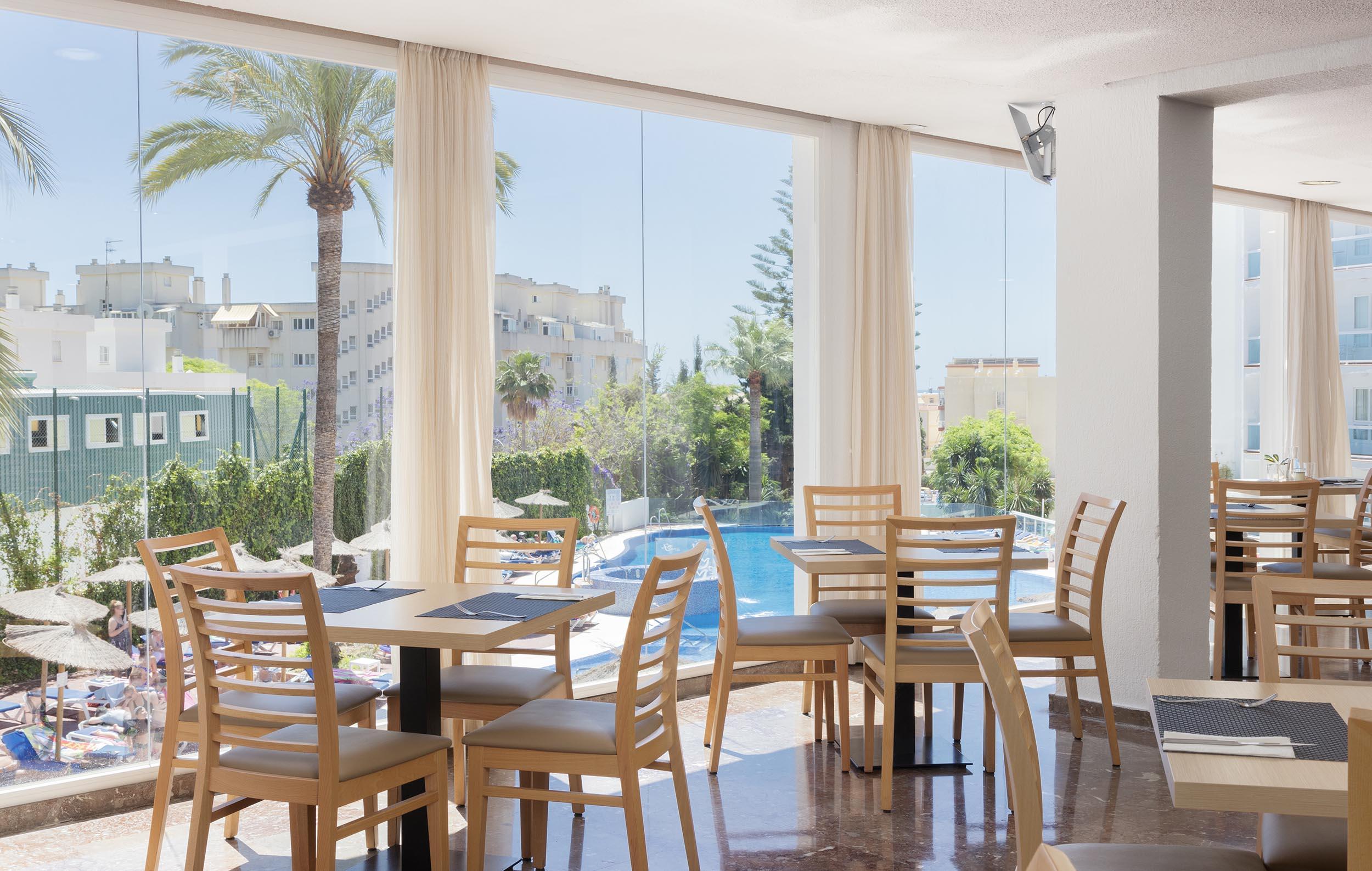 Hotel Palia Las Palomas Torremolinos Exterior photo